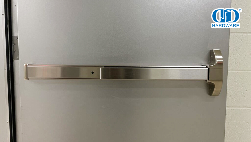 Quando as barras de pânico são necessárias?