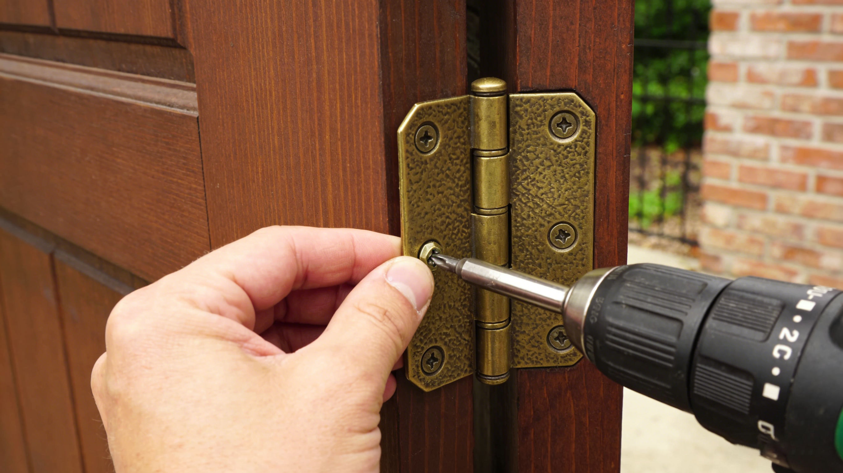 Dobradi&ccedil;as de porta externas